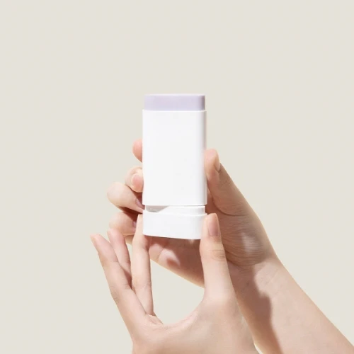 MARY & MAY | Vegan Peptide Backuchiol Sun Stick SPF50 + -18 gr - Imagen 4