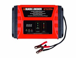 Cargador de Baterias Inteligentes 12V 4/12/25A Black + Decker