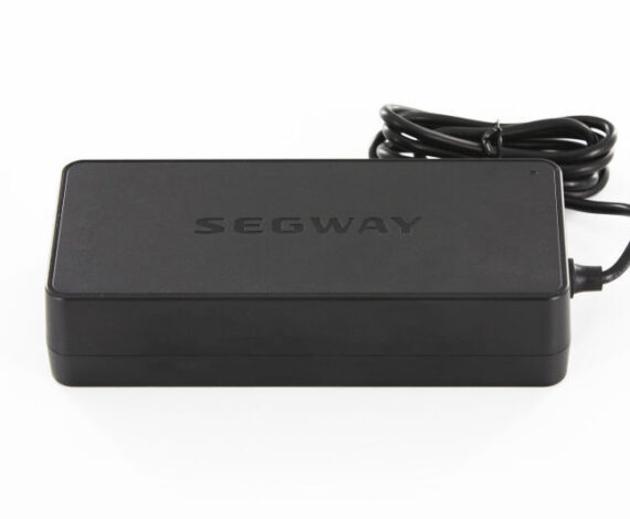 Cargador de Batería Segway para Scooter Eléctrico - Imagen 3