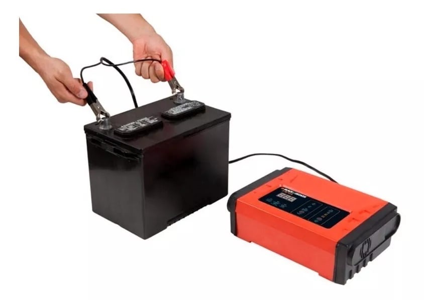 Cargador De Baterias Inteligente Black+ Decker 12V